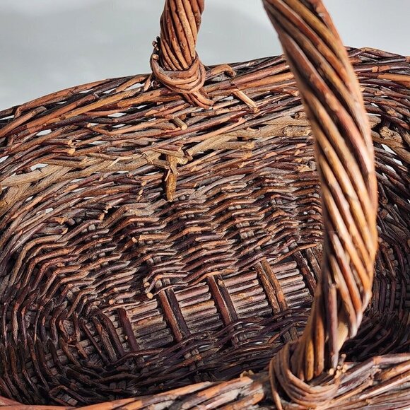 VTG Large Woven Rattan Twig Stick Gathering Basket with Handle Two Toned Brown - Picture 4 of 12